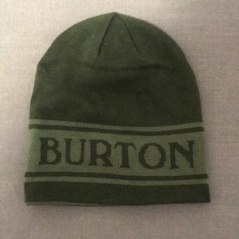 Very nice green Burton hat